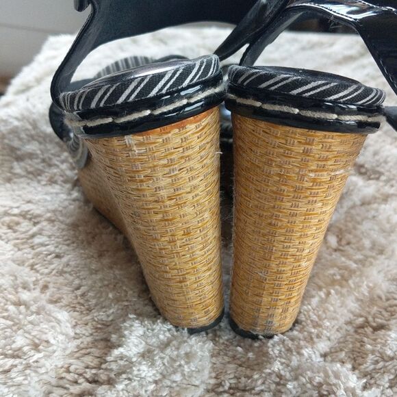 Charles by Charles David Tapia Straw Wedges - Picture 9 of 14